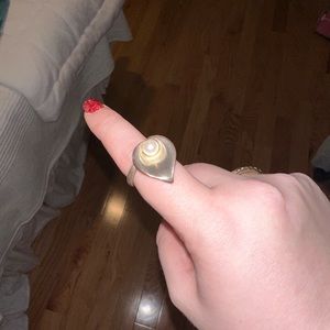 Retired & Rare James Avery Leaf Pearl Ring